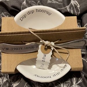 Mud Pie 2 piece Dipping Bowl set